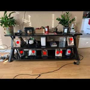 Entertainment center